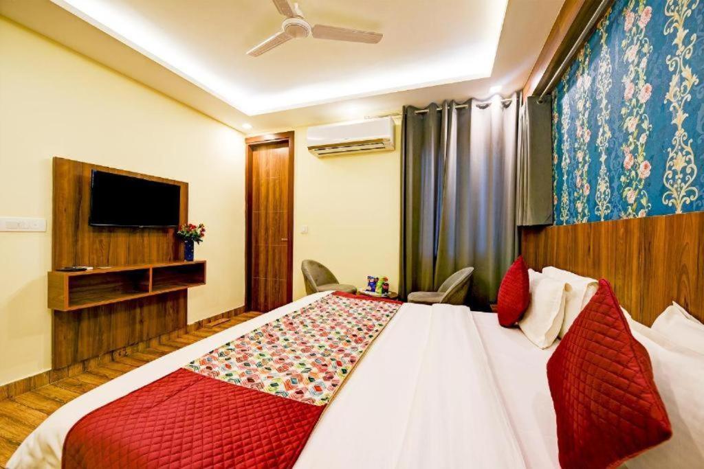 Hotel Rosewood Near Delhi Airport Νέο Δελχί Εξωτερικό φωτογραφία